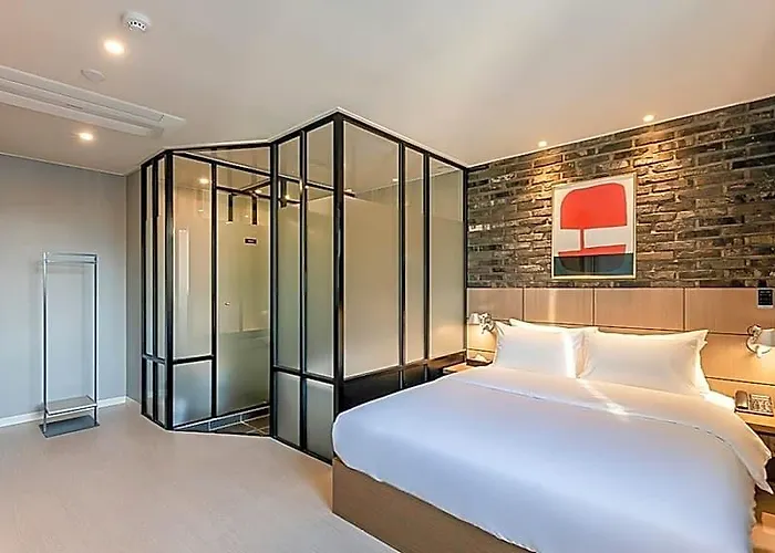 Hotel Number25 Daechung Busan