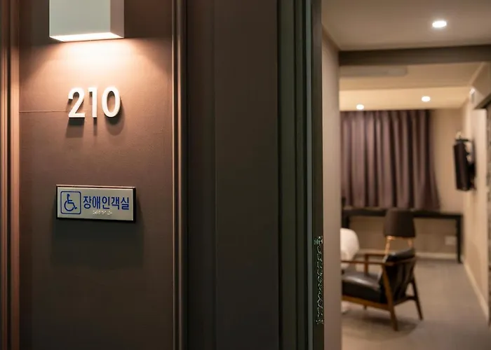 Number25 Daechung Hotel Busan