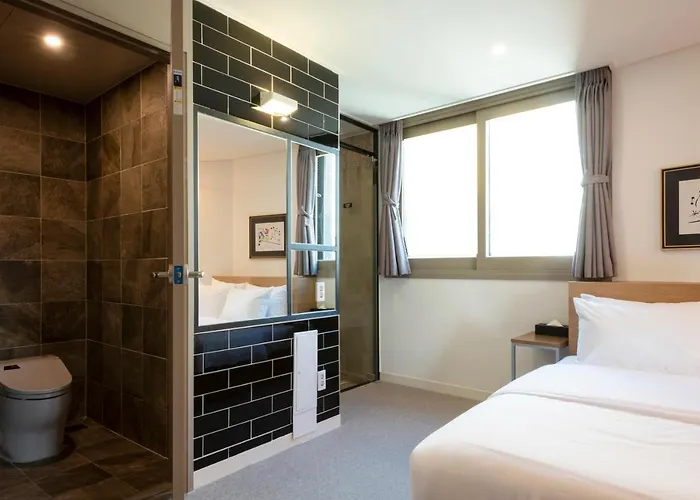 Number25 Daechung Hotel Busan